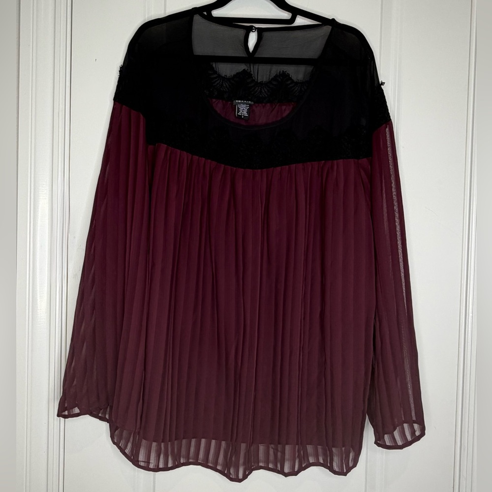 Torrid Burgundy and Black Lace Blouse Womens size 3X Torrid 3 long sleeve sheer